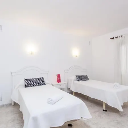 Yourhouse Casa Suiza Кан Пикафорт